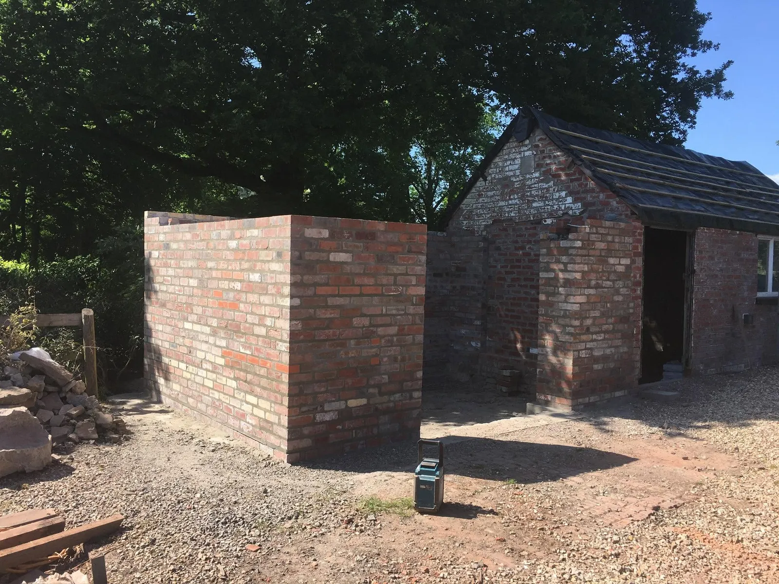 Building & Construction by Lee Hunter Stone Mason